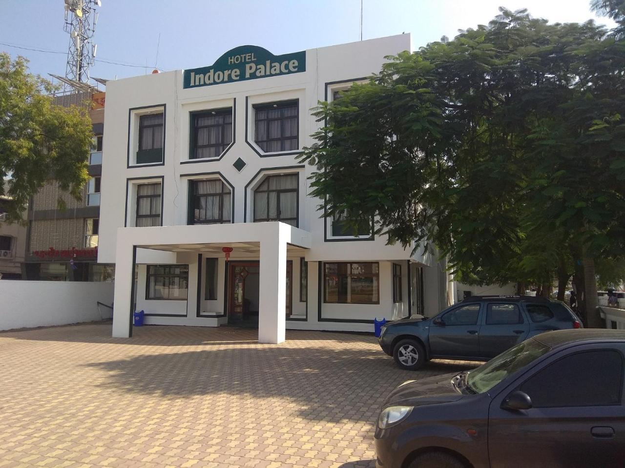Hotel Indore Palace - Feel At Home Shirdi Dış mekan fotoğraf