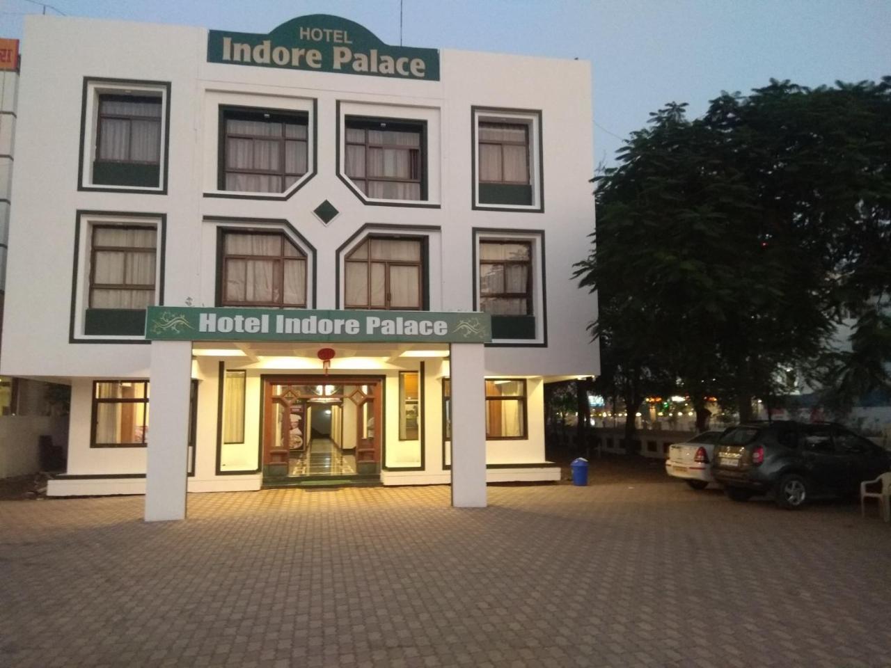 Hotel Indore Palace - Feel At Home Shirdi Dış mekan fotoğraf